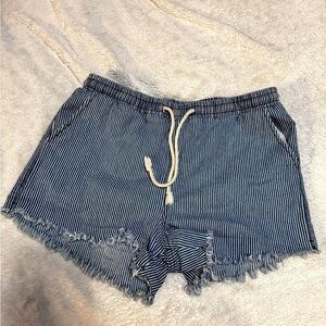 STRIPED SHORTS by Wild FABLE SIZE MEDIUM